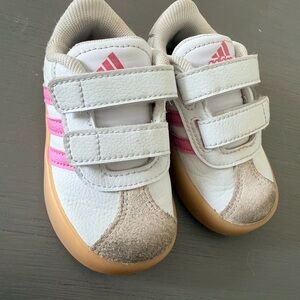 adidas Kids White Sneakers with Pink Stripes and Gum Sole